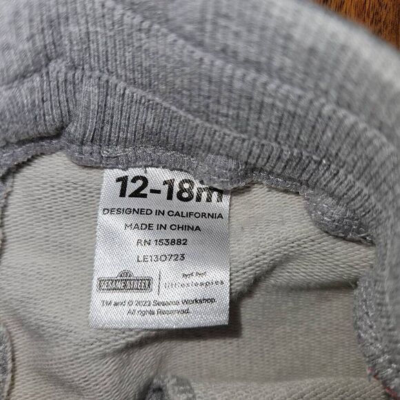 Little Sleepies Sesame Street Grey & Red Bamboo Sweatpants Baby Size 12-18 Month - Picture 3 of 4